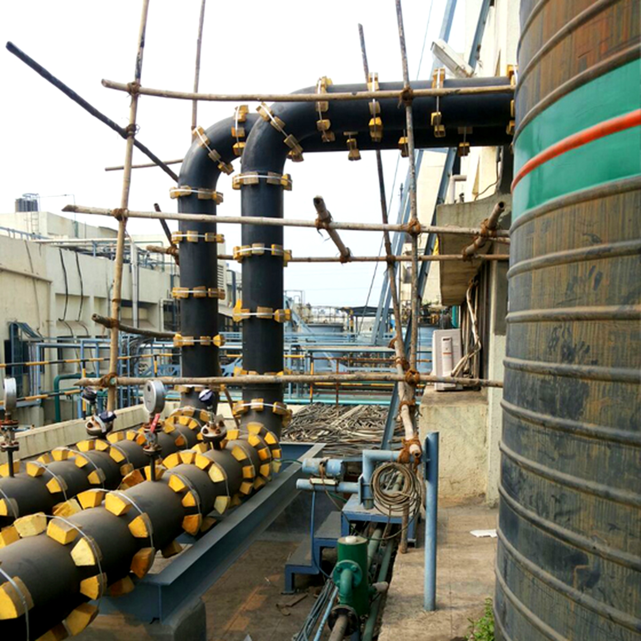 injection tuyauterie 001